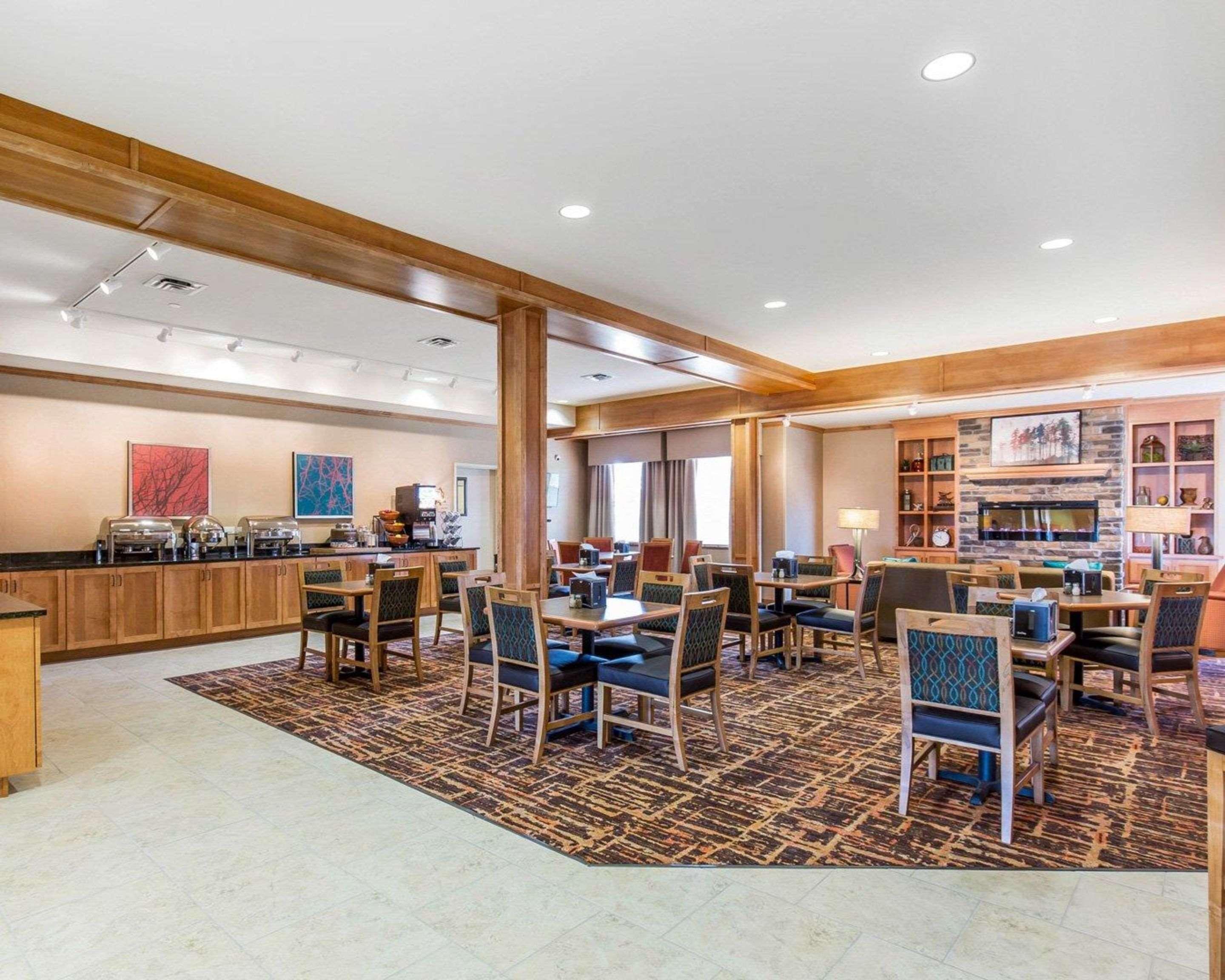 Mainstay Suites Sidney - Medical Center Экстерьер фото
