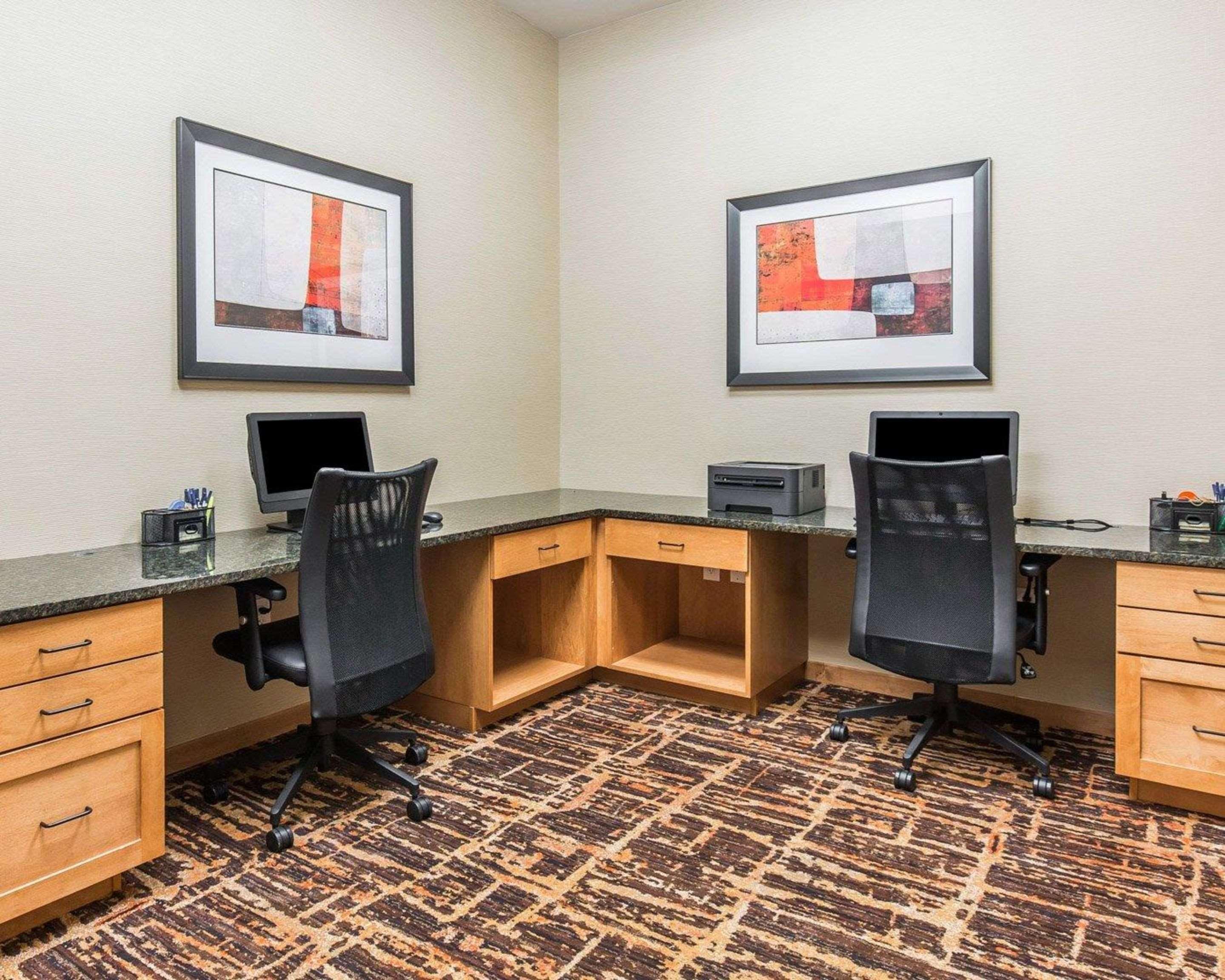 Mainstay Suites Sidney - Medical Center Экстерьер фото