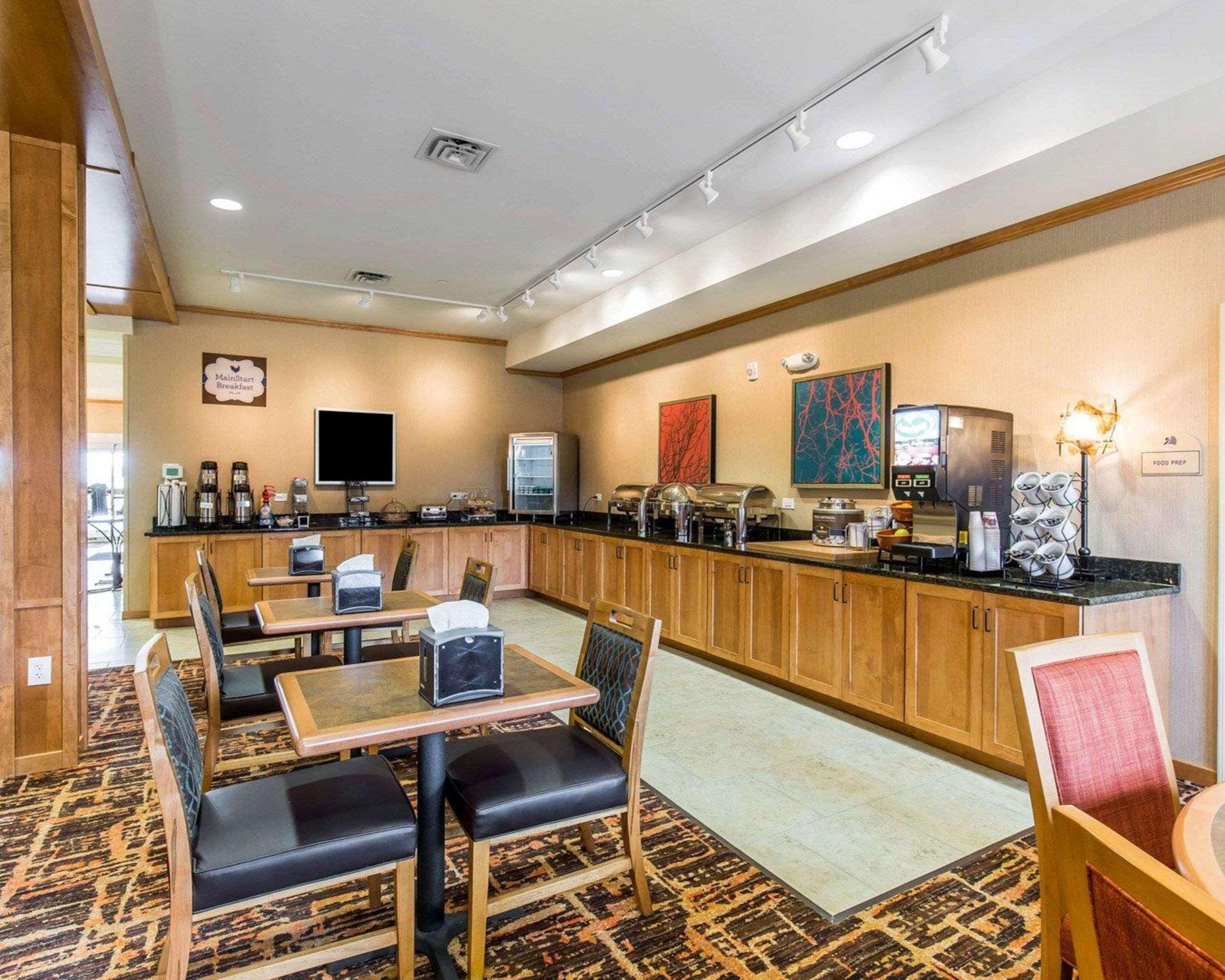 Mainstay Suites Sidney - Medical Center Экстерьер фото